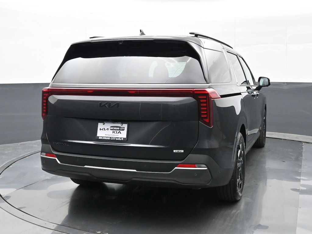 Certified 2026 Kia Carnival Hybrid SX Prestige Van Passenger Van