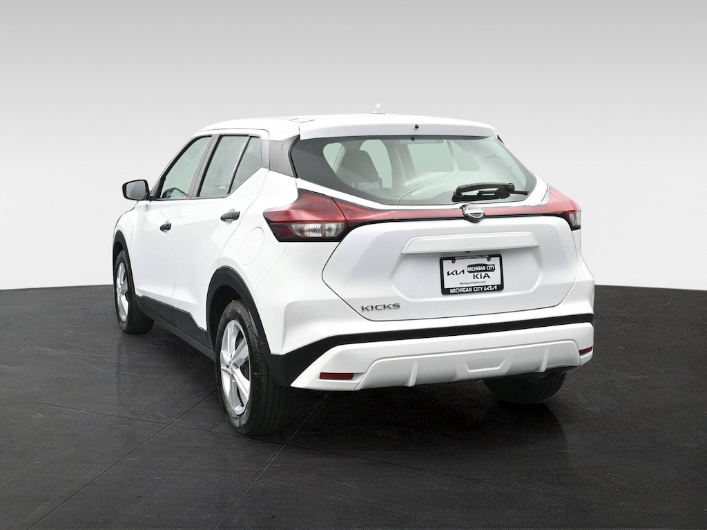 Used 2022 Nissan Kicks S SUV