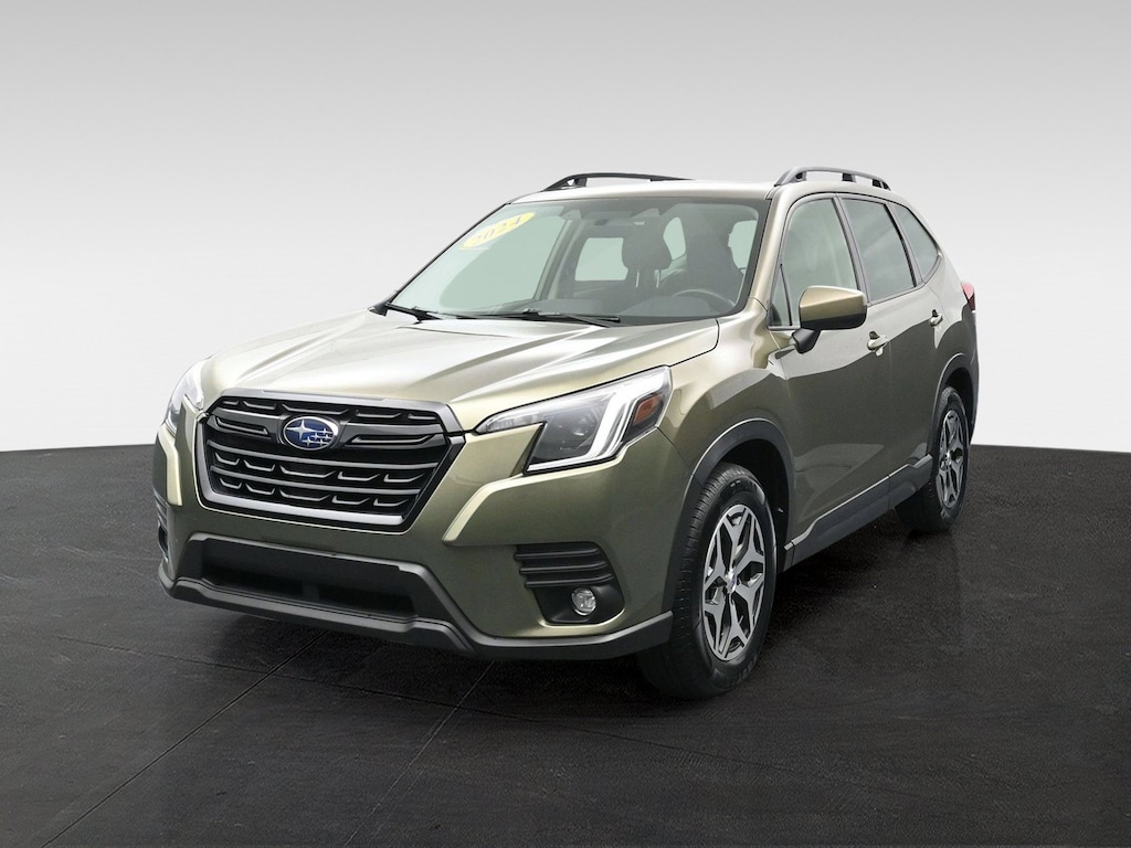 Used 2024 Subaru Forester Premium SUV