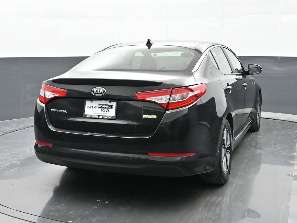 Used 2013 Kia Optima Hybrid LX Sedan