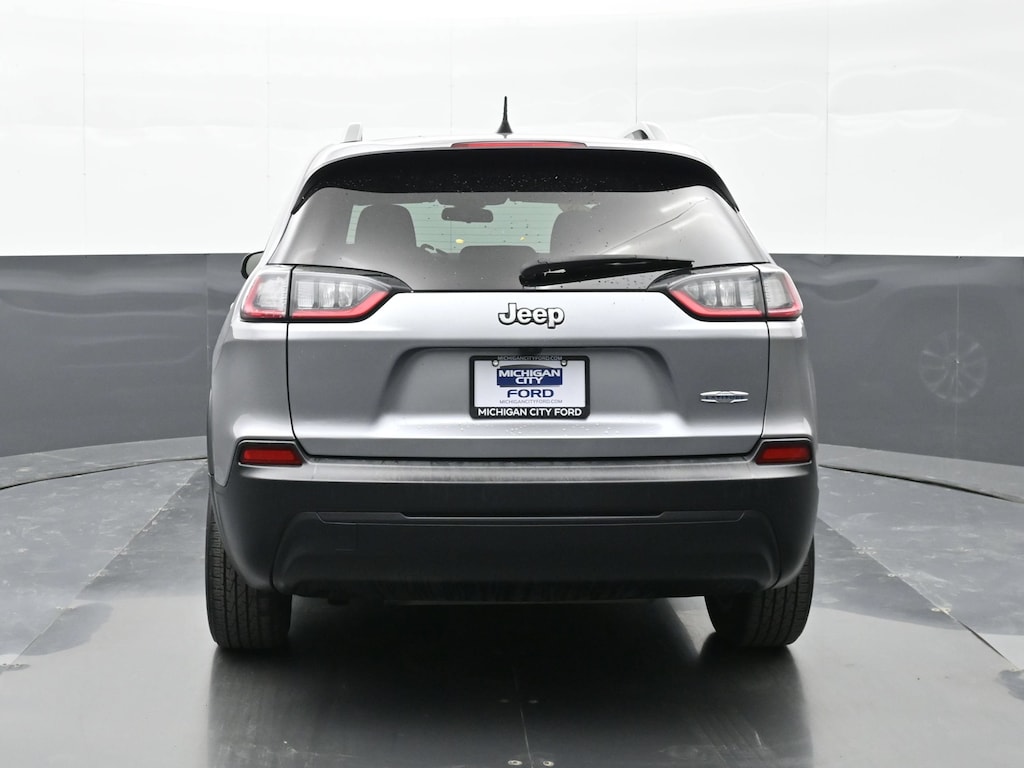 Used 2020 Jeep Cherokee Latitude SUV