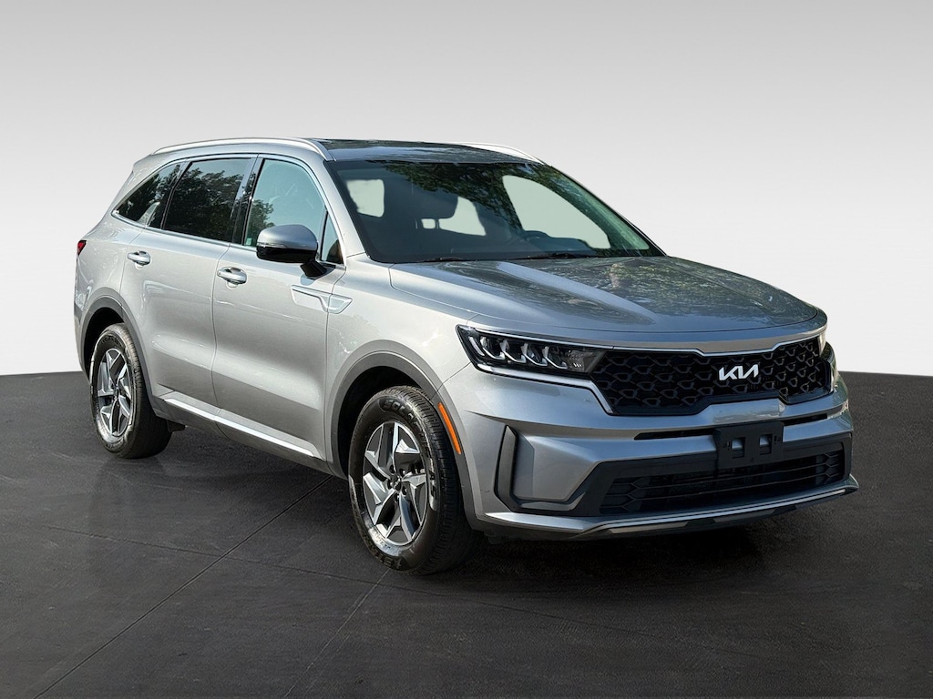 Certified 2022 Kia Sorento Hybrid S SUV