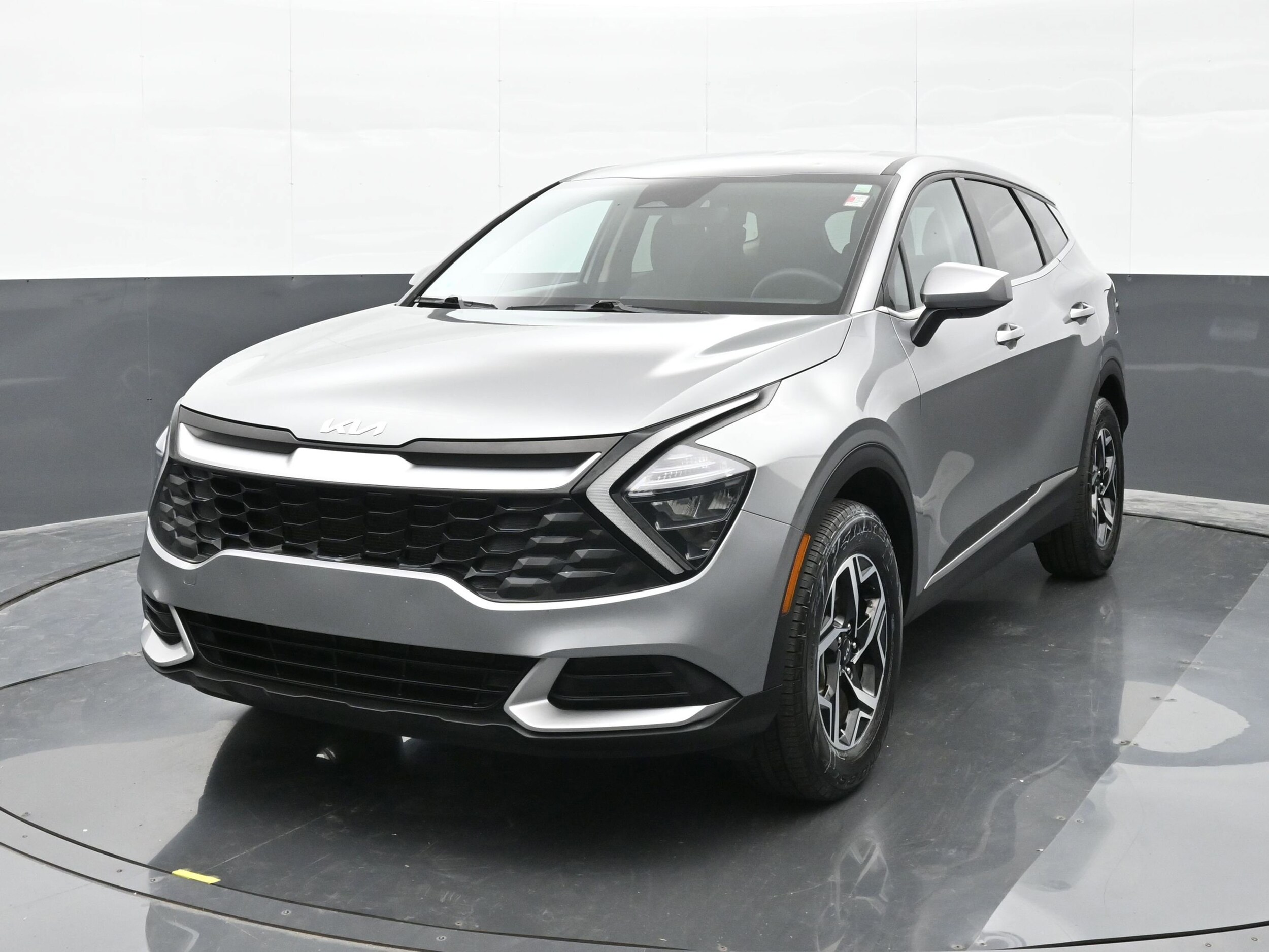 2023 Kia Sportage LX photo 4