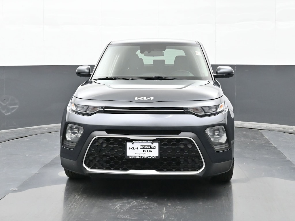 Certified 2022 Kia Soul LX Hatchback