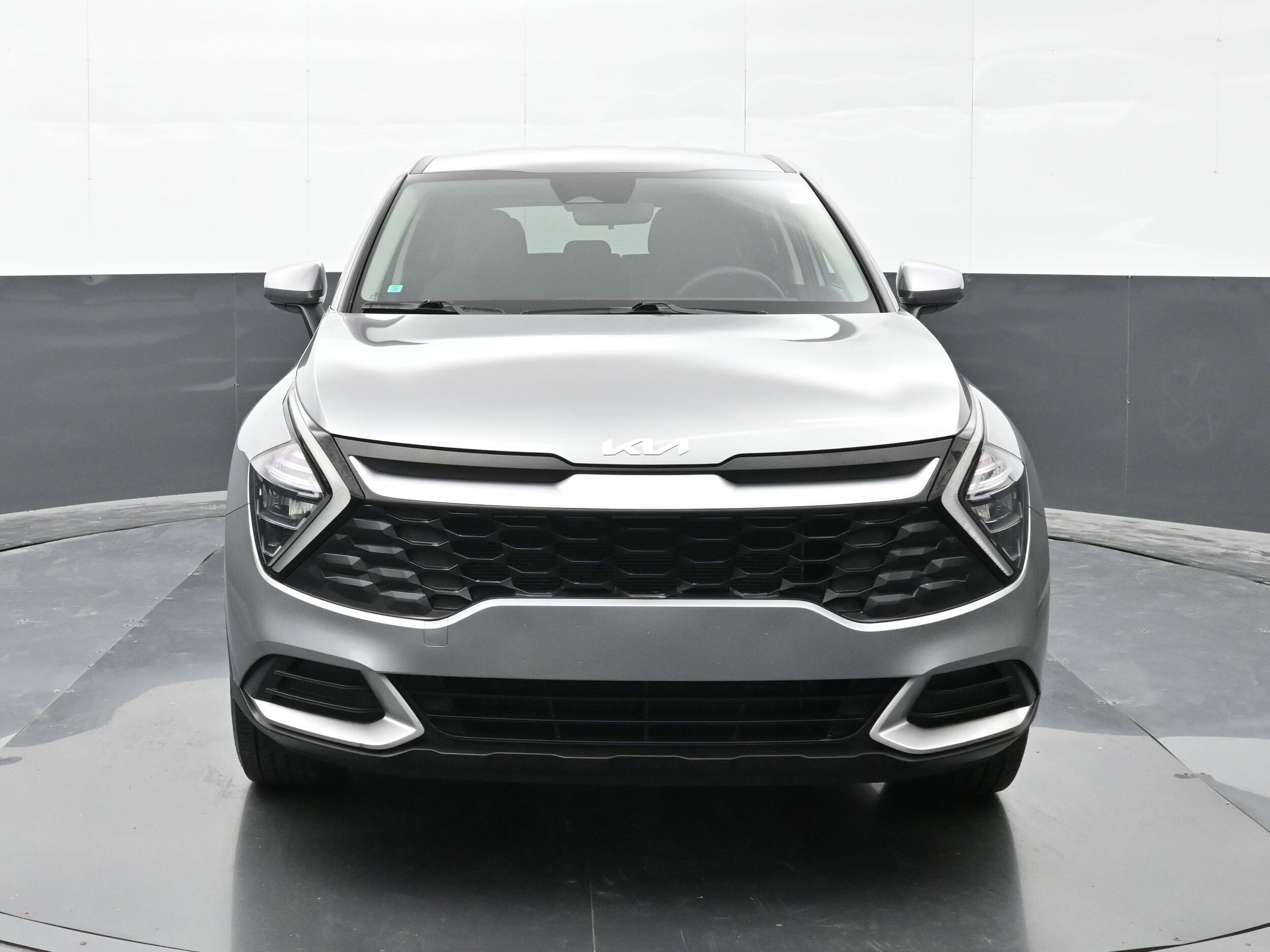 2023 Kia Sportage LX photo 3