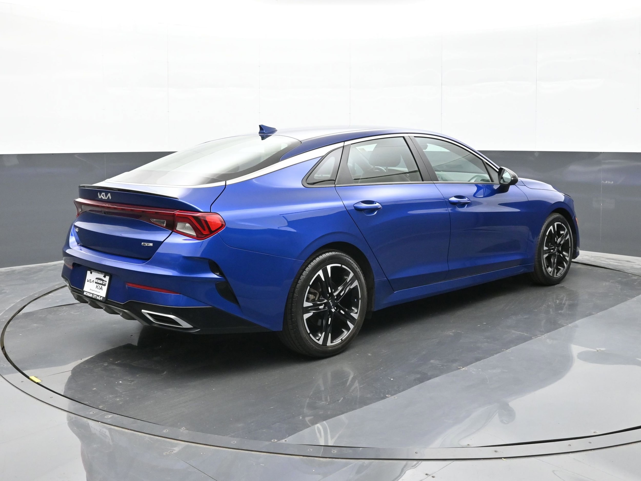 2023 Kia K5 GT-Line - Photo 8