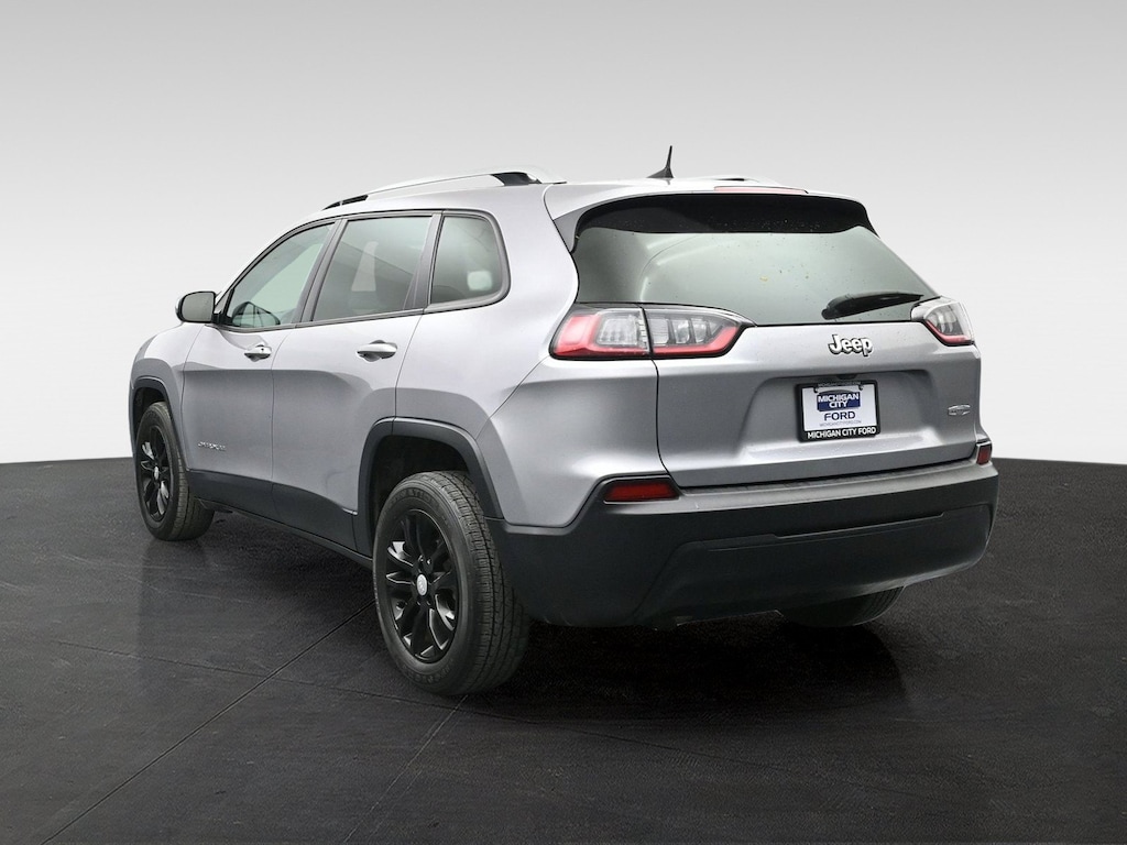 Used 2020 Jeep Cherokee Latitude SUV