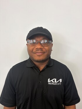 Staff member Marquise Terrell from ID_8403c244917e