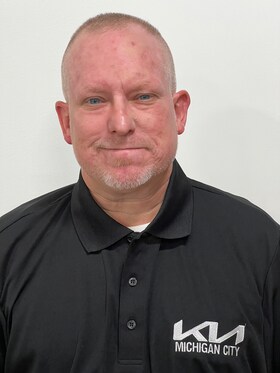 Staff member Andy Tanis from ID_8403c244917e