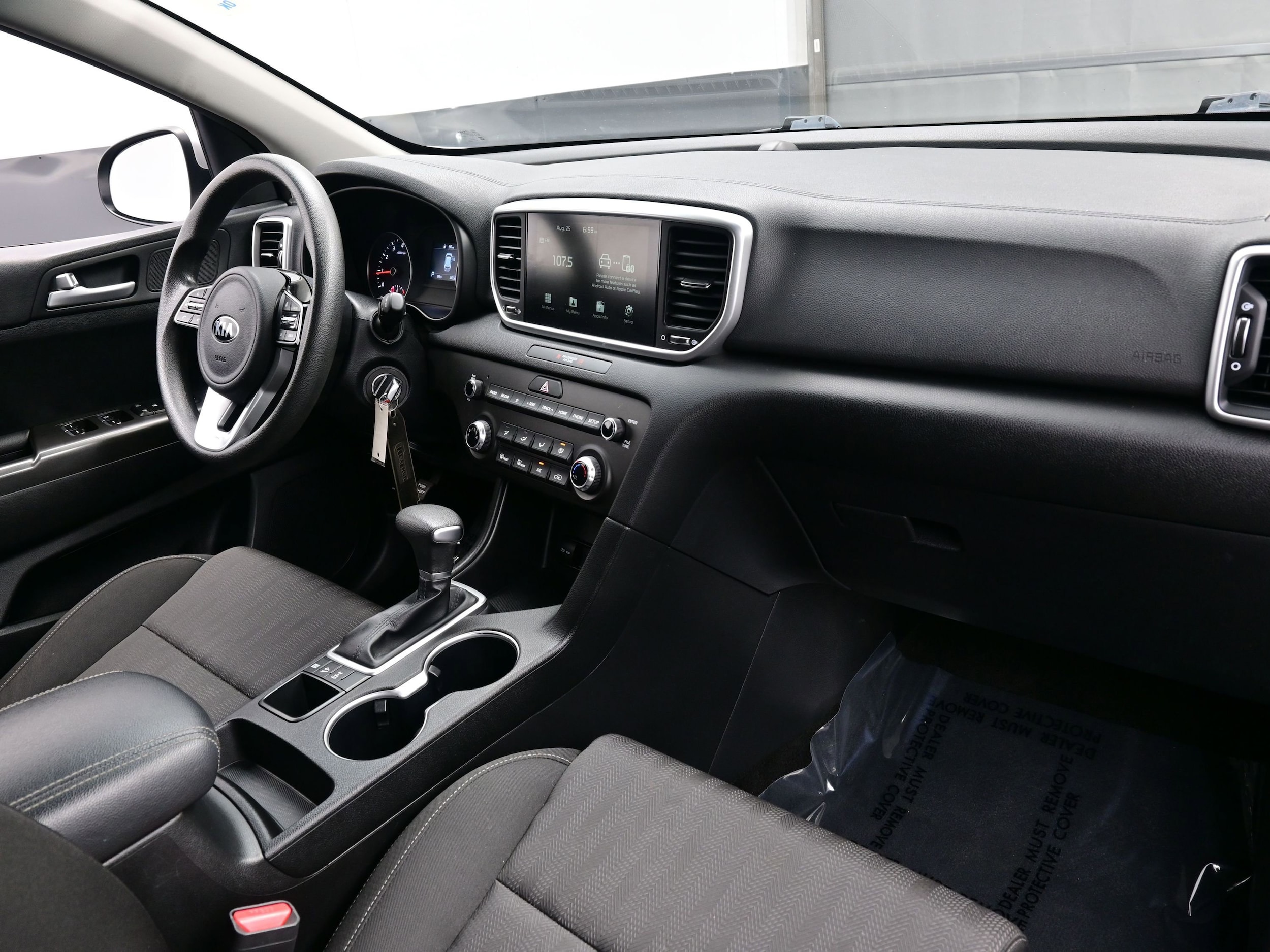 2022 Kia Sportage LX - Photo 16