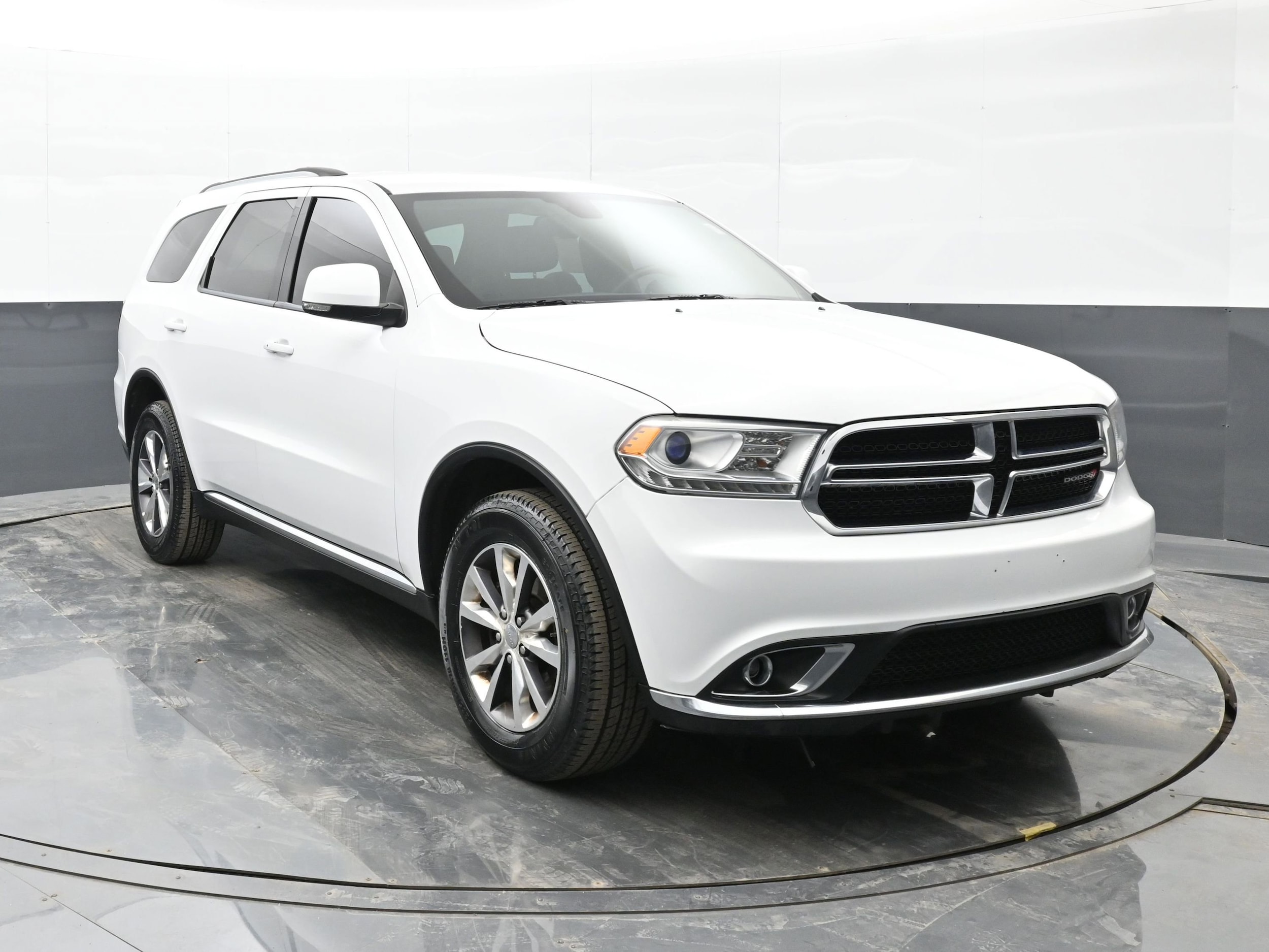 Used 2016 Dodge Durango Limited with VIN 1C4RDJDGXGC455780 for sale in Michigan City, IN