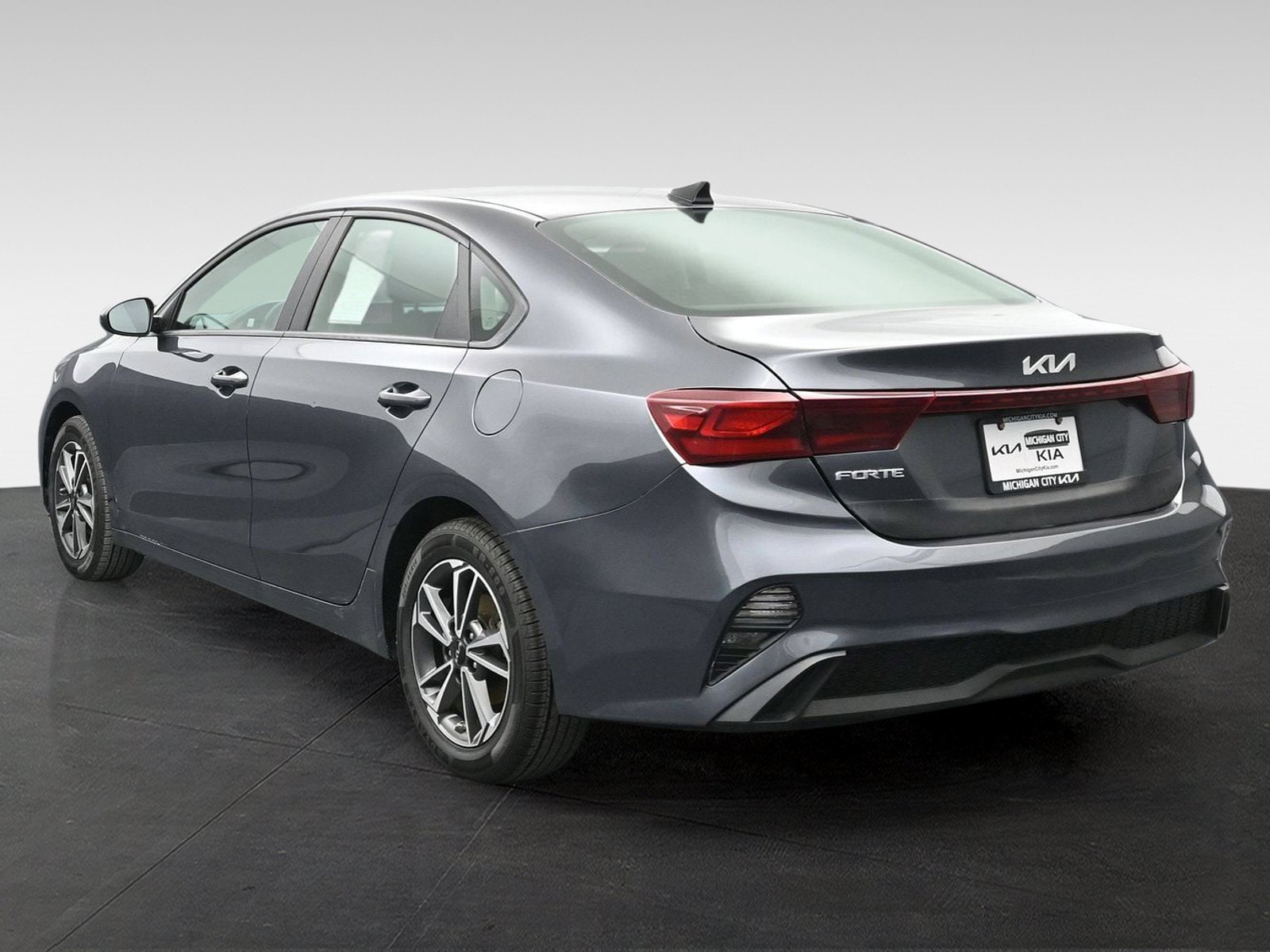 Certified 2022 Kia FORTE LXS with VIN 3KPF24AD1NE440854 for sale in Michigan City, IN