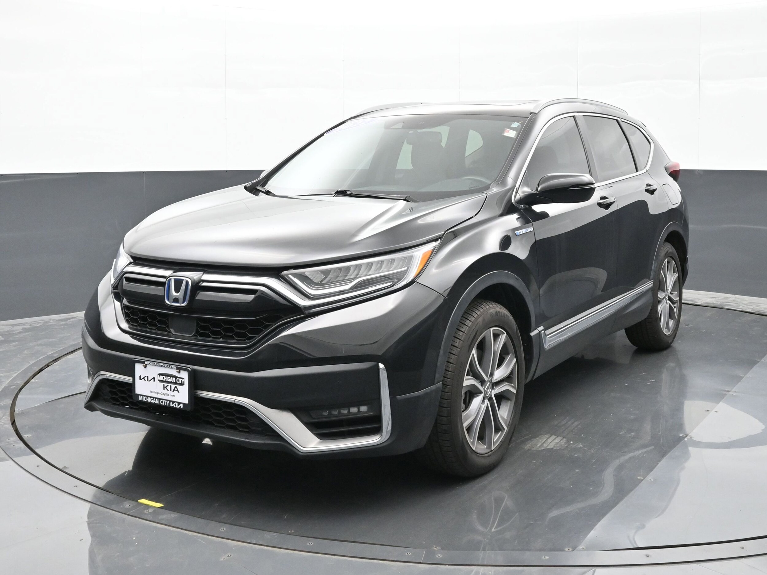 2022 Honda CR-V Hybrid Touring photo 4