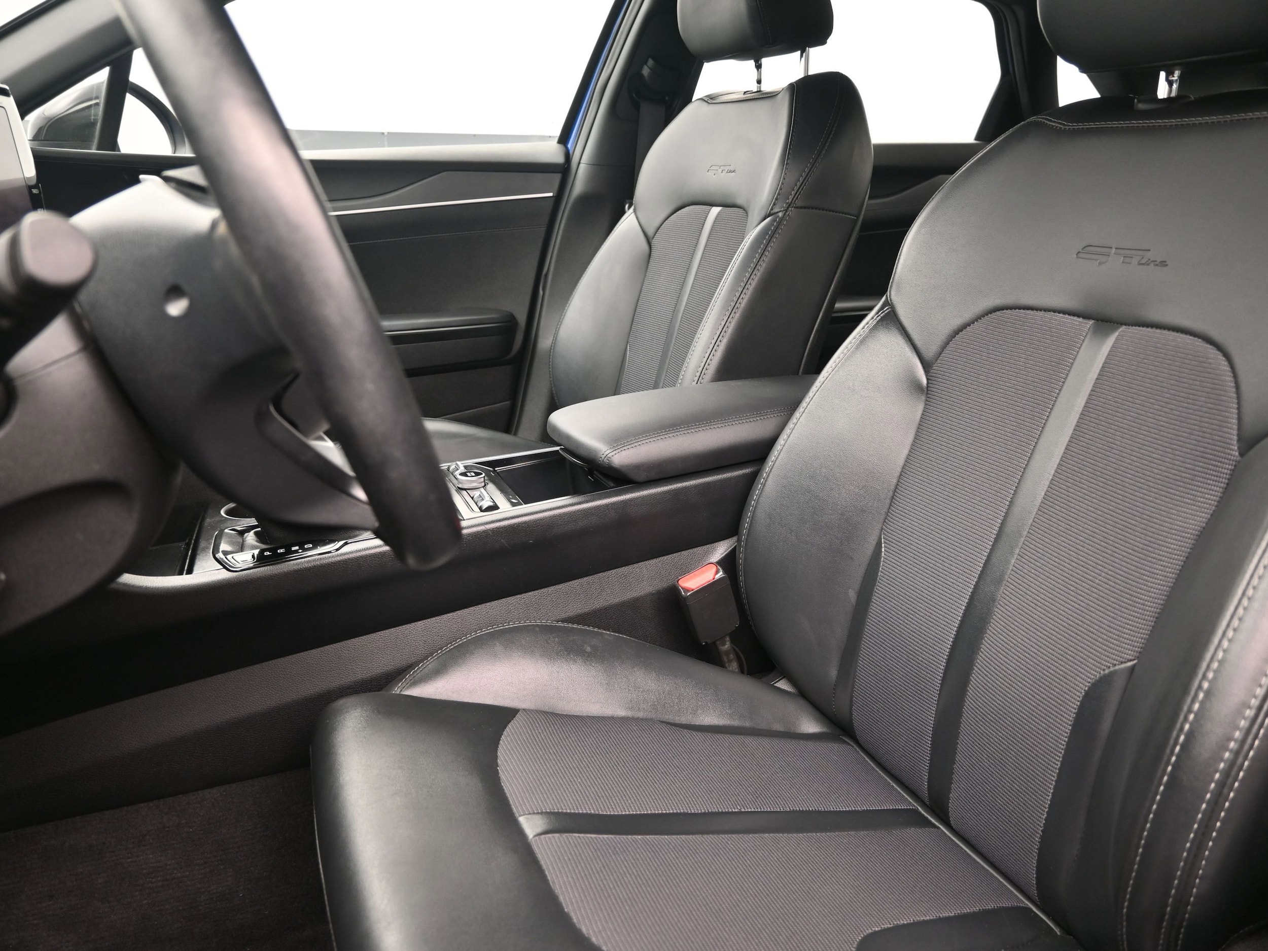 2023 Kia K5 GT-Line - Photo 11