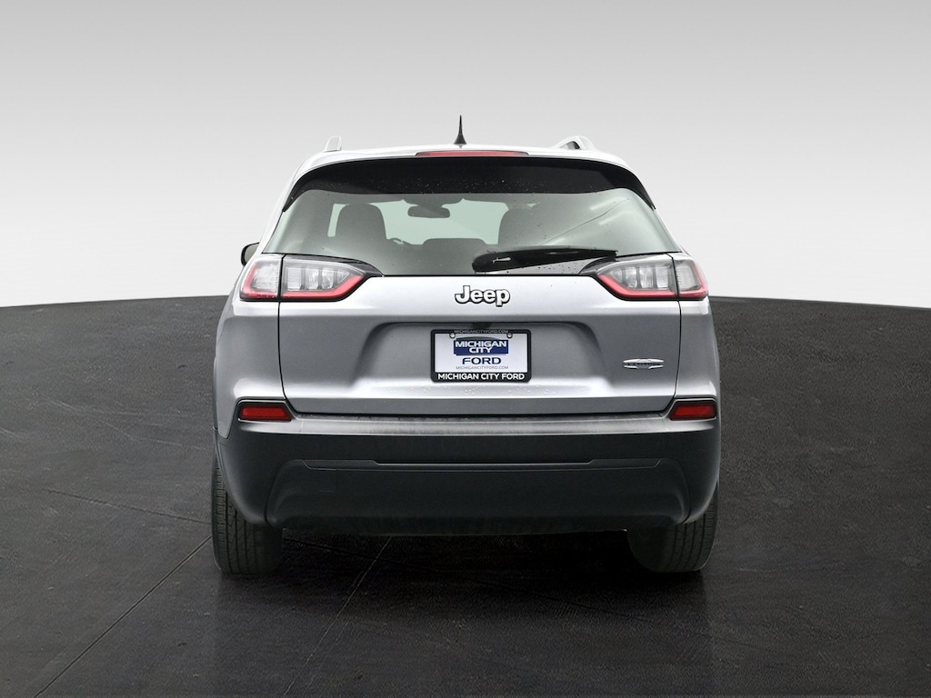 Used 2020 Jeep Cherokee Latitude SUV