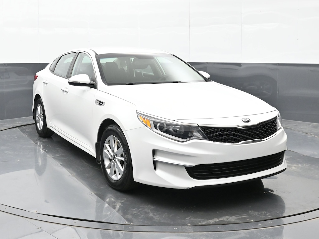 Used 2016 Kia Optima LX Sedan