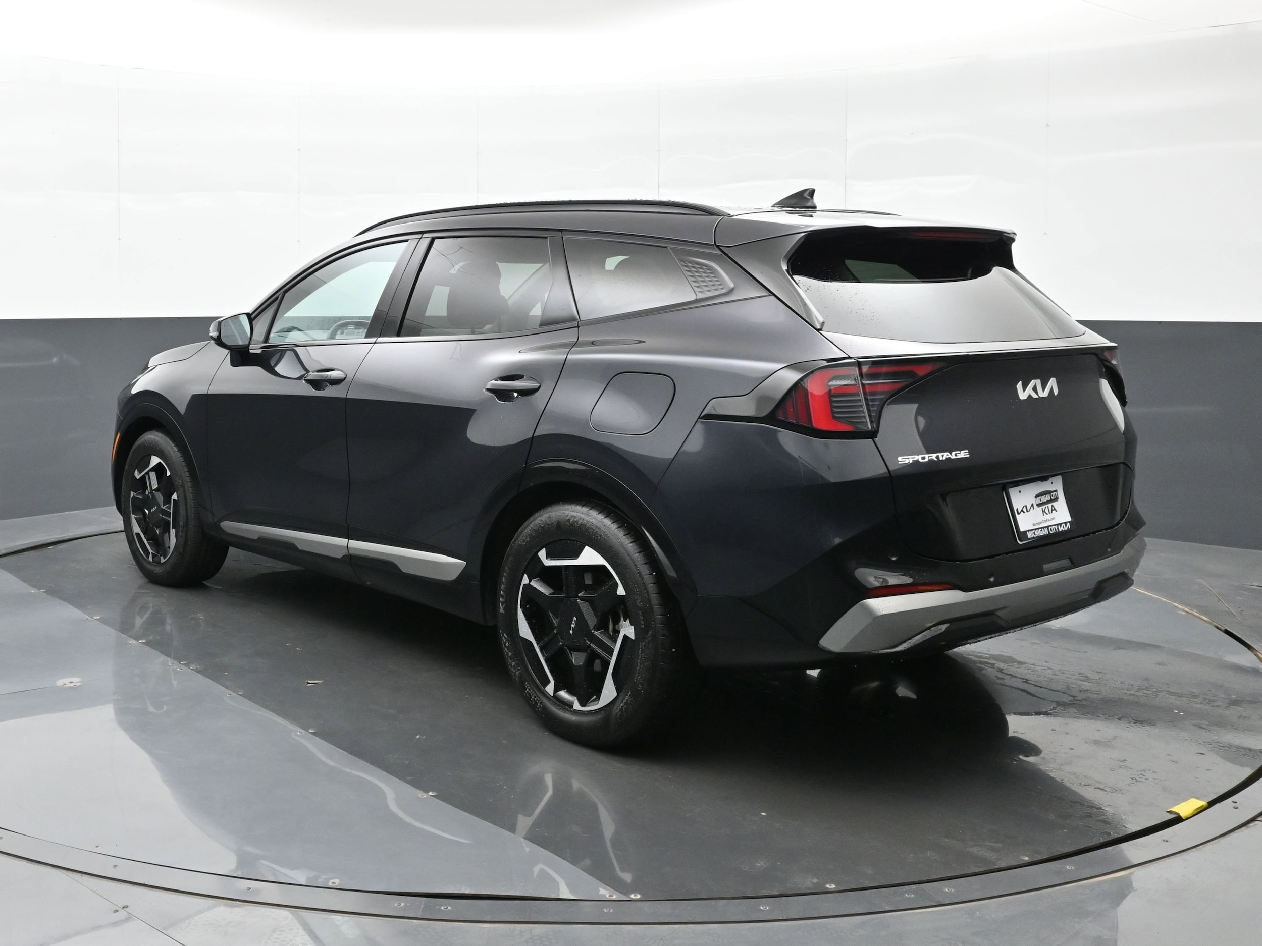 2026 Kia Sportage SX - Photo 6