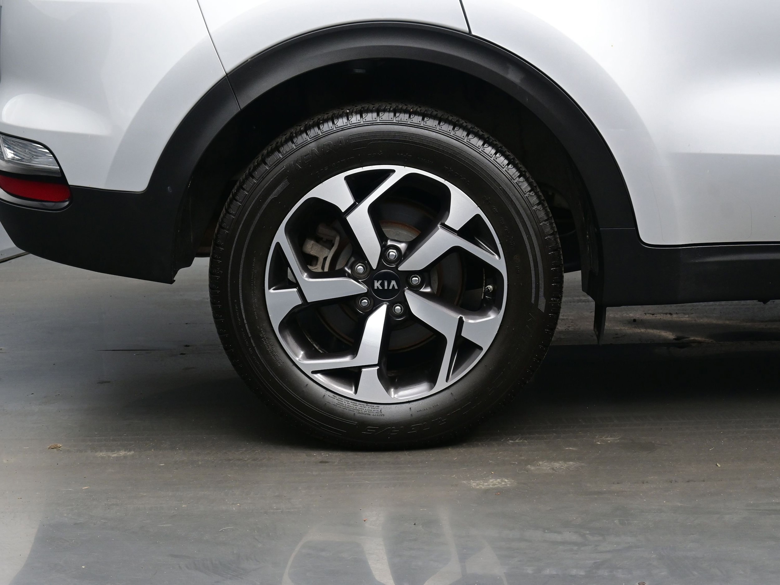 2022 Kia Sportage LX - Photo 10