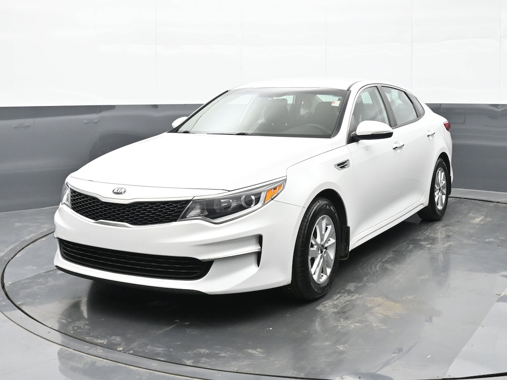 Used 2016 Kia Optima LX Sedan