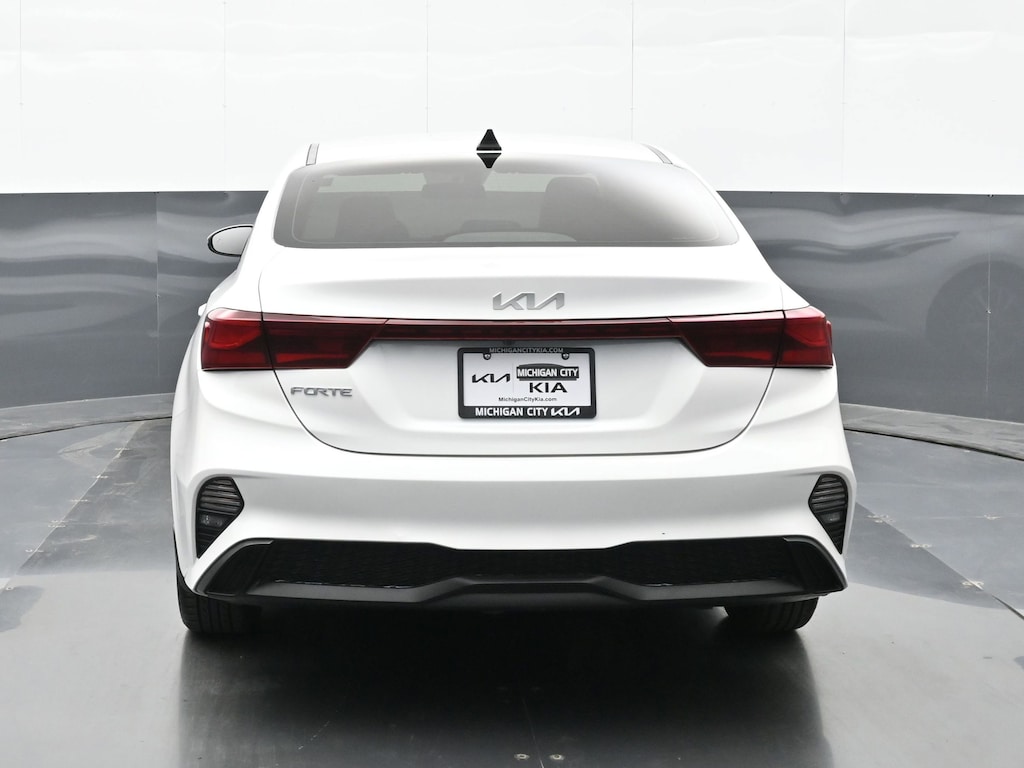 Certified 2023 Kia Forte LXS Sedan