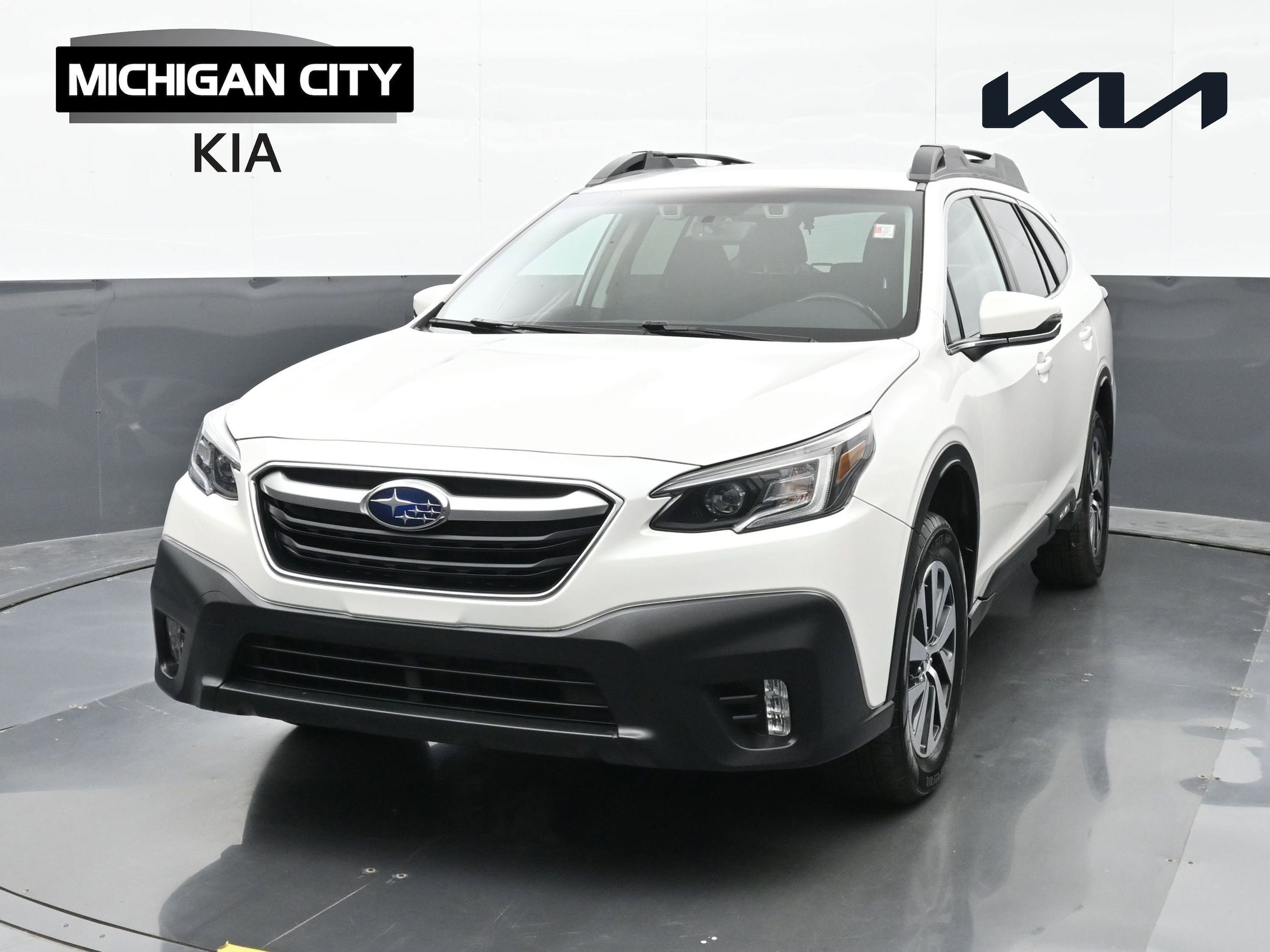 2021 Subaru Outback Premium's photo