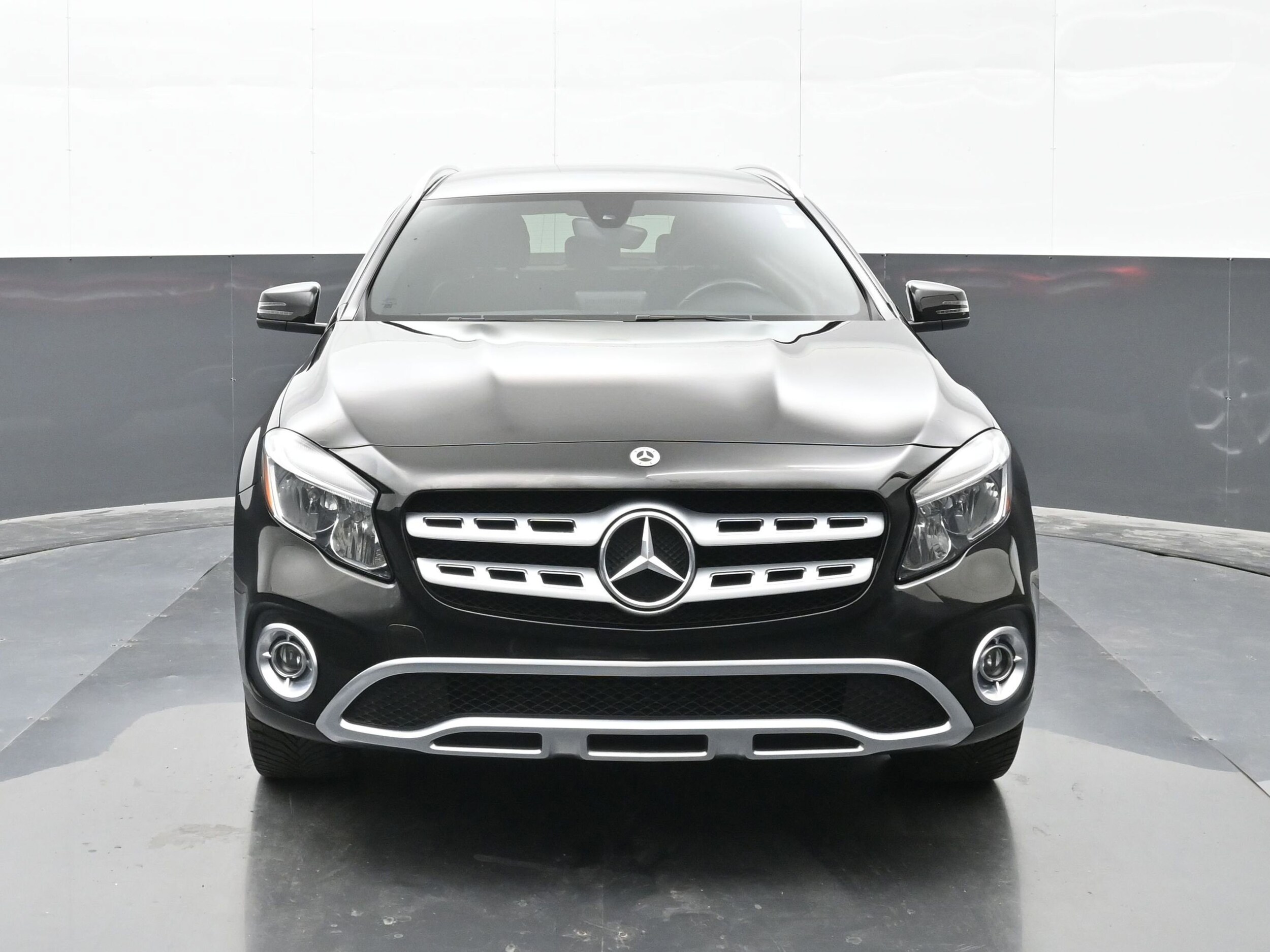 2020 Mercedes Benz GLA 250 4MATIC photo 3