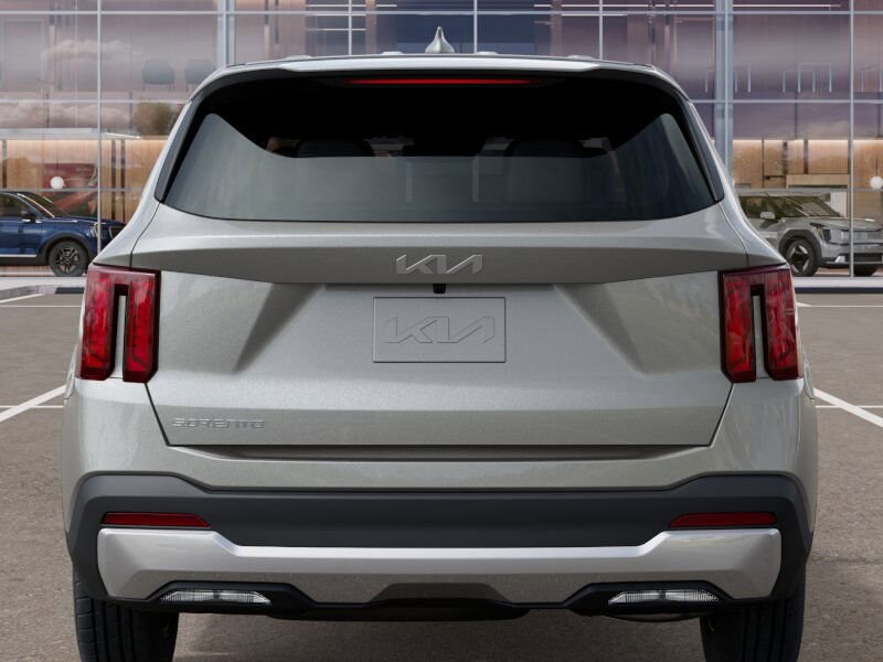 2026 Kia Sorento LX photo 4