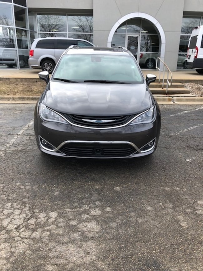 Used 2017 Chrysler Pacifica Hybrid For Sale In Clarkston