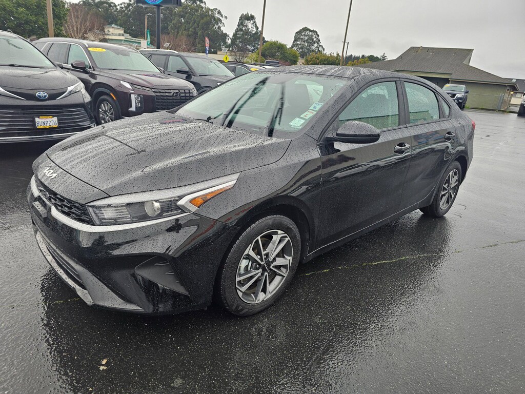 Used 2024 Kia Forte LXS Sedan