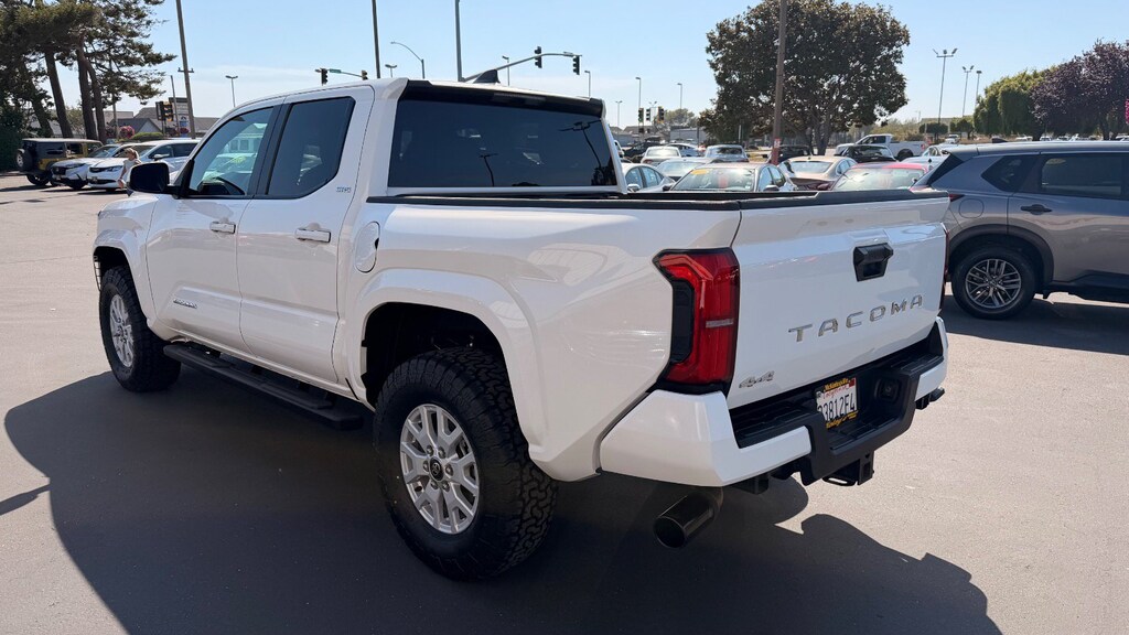 Used 2025 Toyota Tacoma SR5 Truck Double Cab