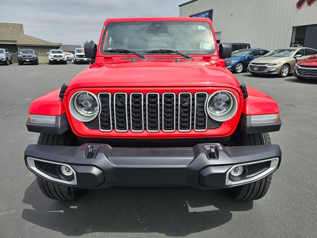 Used 2025 Jeep Wrangler 4xe Sahara SUV