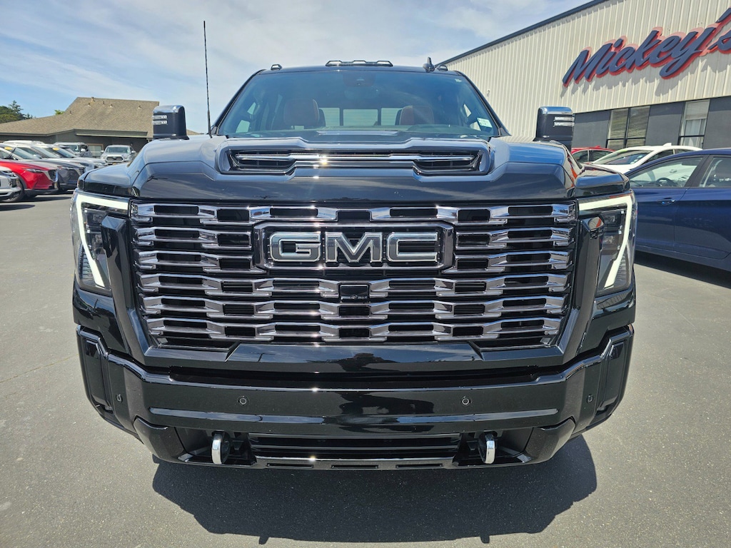 Used 2025 GMC Sierra 3500 HD Denali Ultimate Truck Crew Cab