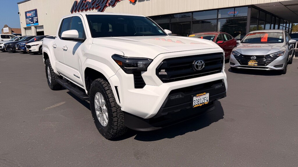 Used 2025 Toyota Tacoma SR5 Truck Double Cab