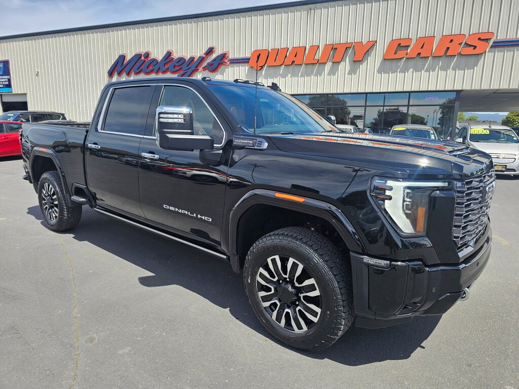 Used 2025 GMC Sierra 3500 HD Denali Ultimate Truck Crew Cab