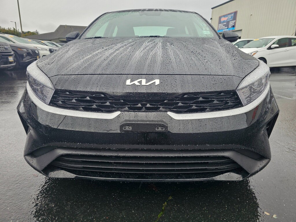 Used 2024 Kia Forte LXS Sedan