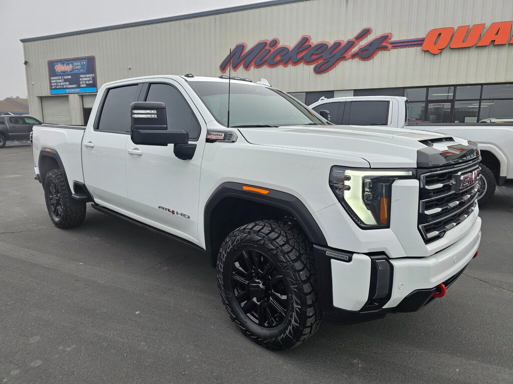 Used 2024 GMC Sierra 2500 HD AT4 Truck Crew Cab