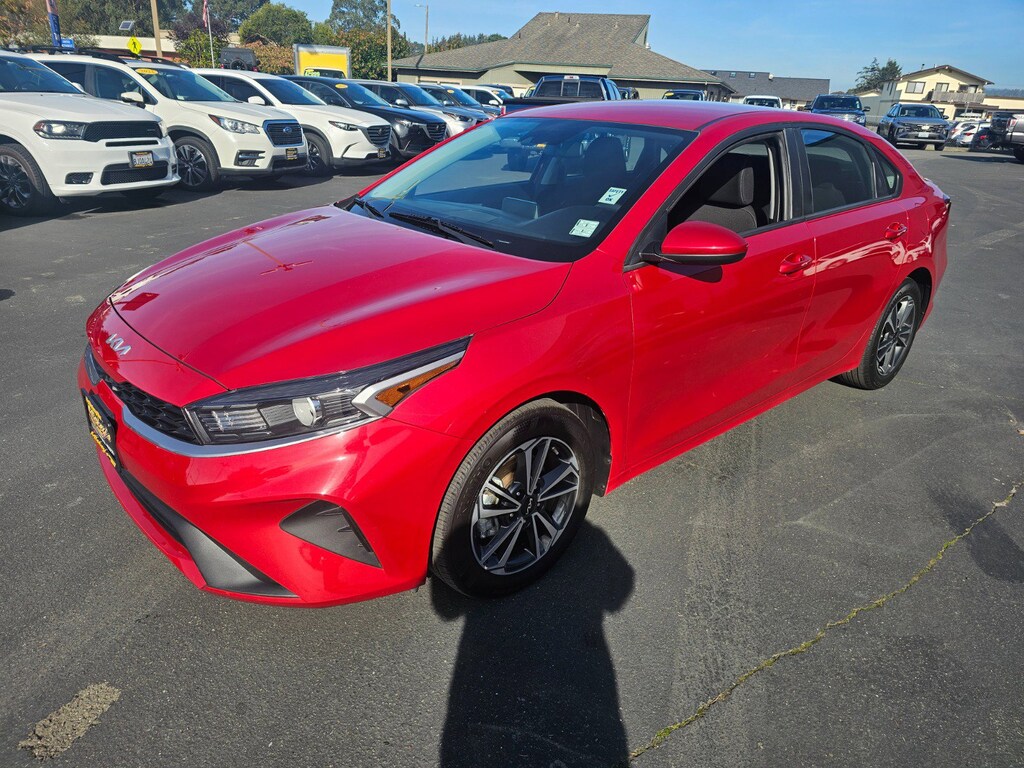 Used 2024 Kia Forte LXS Sedan