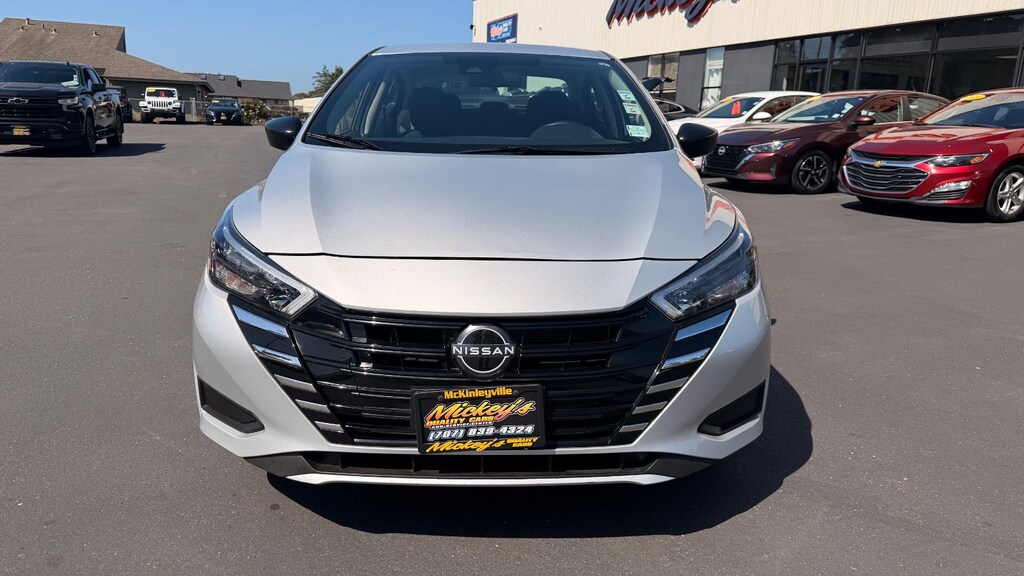 Used 2025 Nissan Versa 1.6 S Sedan