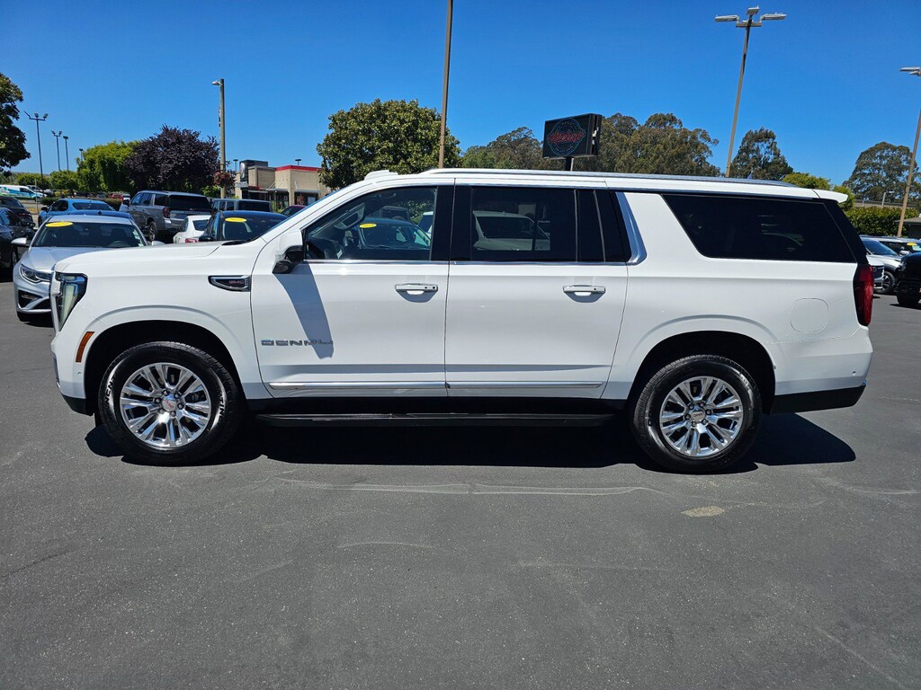 Used 2025 GMC Yukon XL Denali SUV
