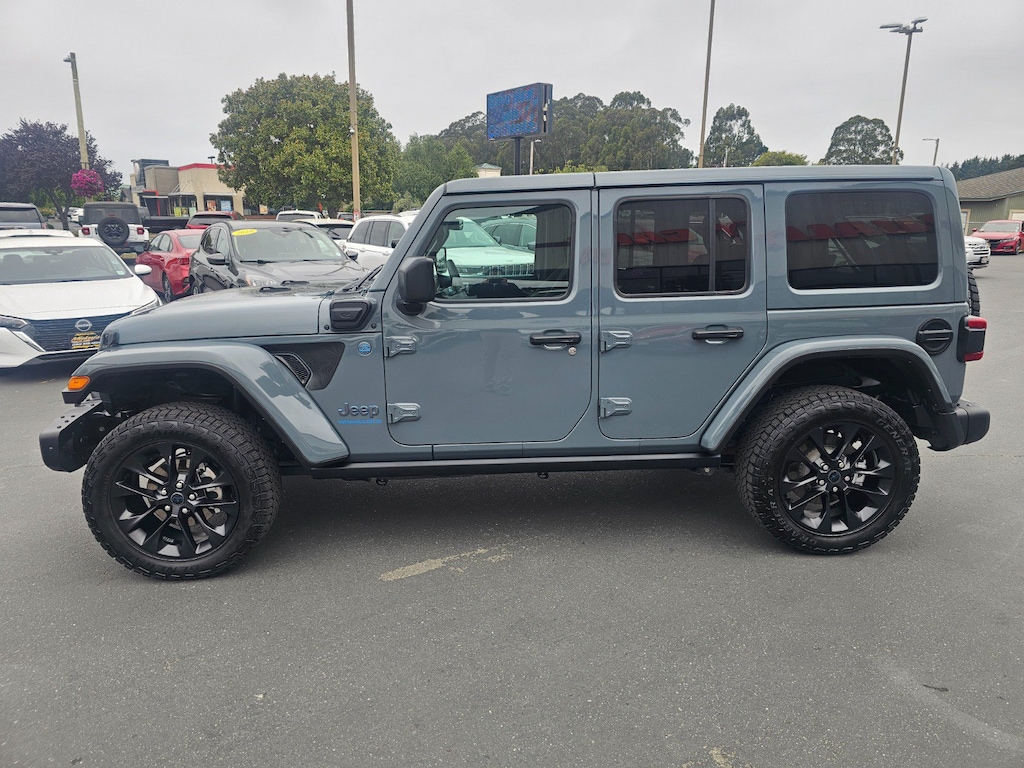 Used 2025 Jeep Wrangler 4xe BACKCOUNRTY SUV
