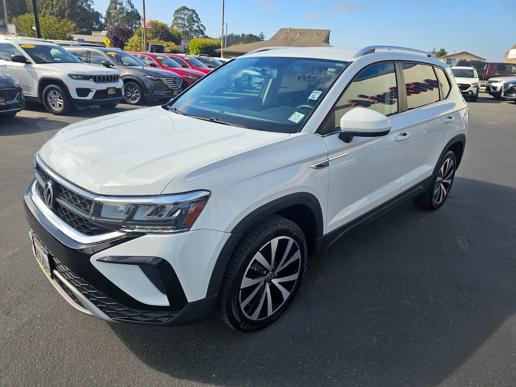 Used 2022 Volkswagen Taos 1.5T SE SUV