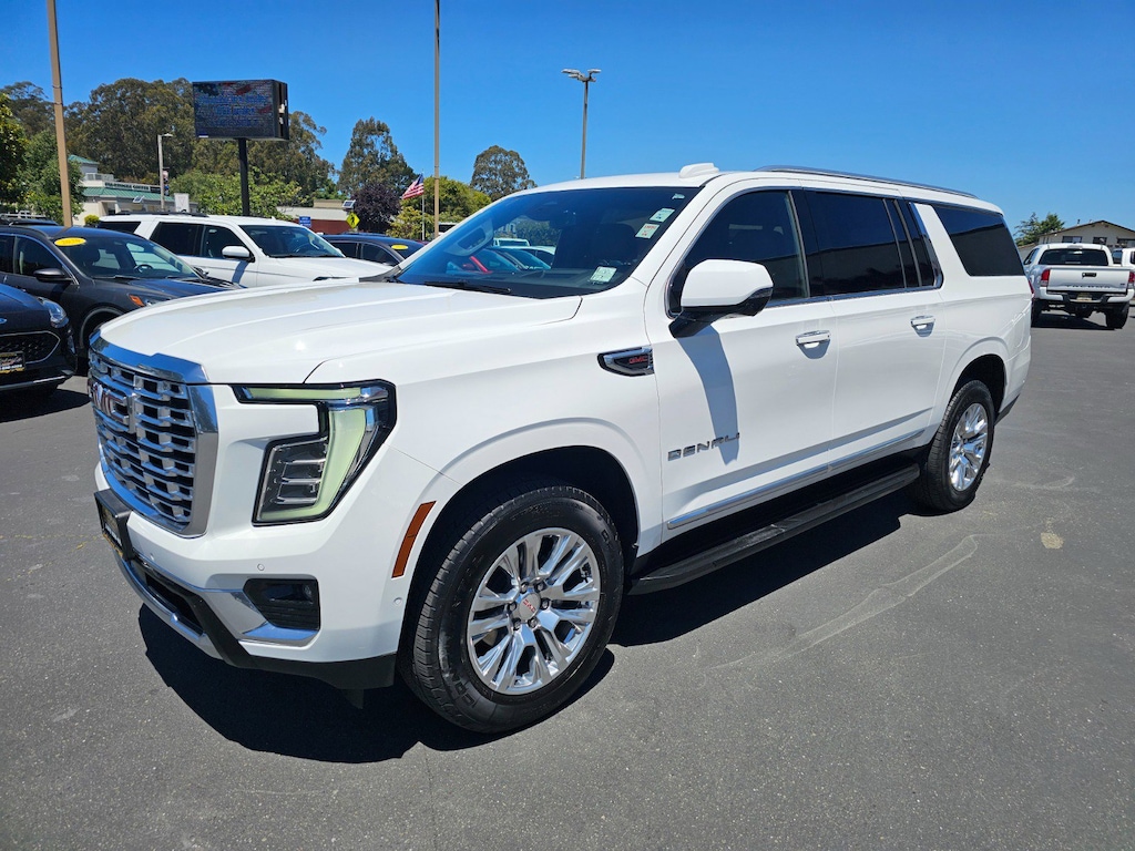 Used 2025 GMC Yukon XL Denali SUV