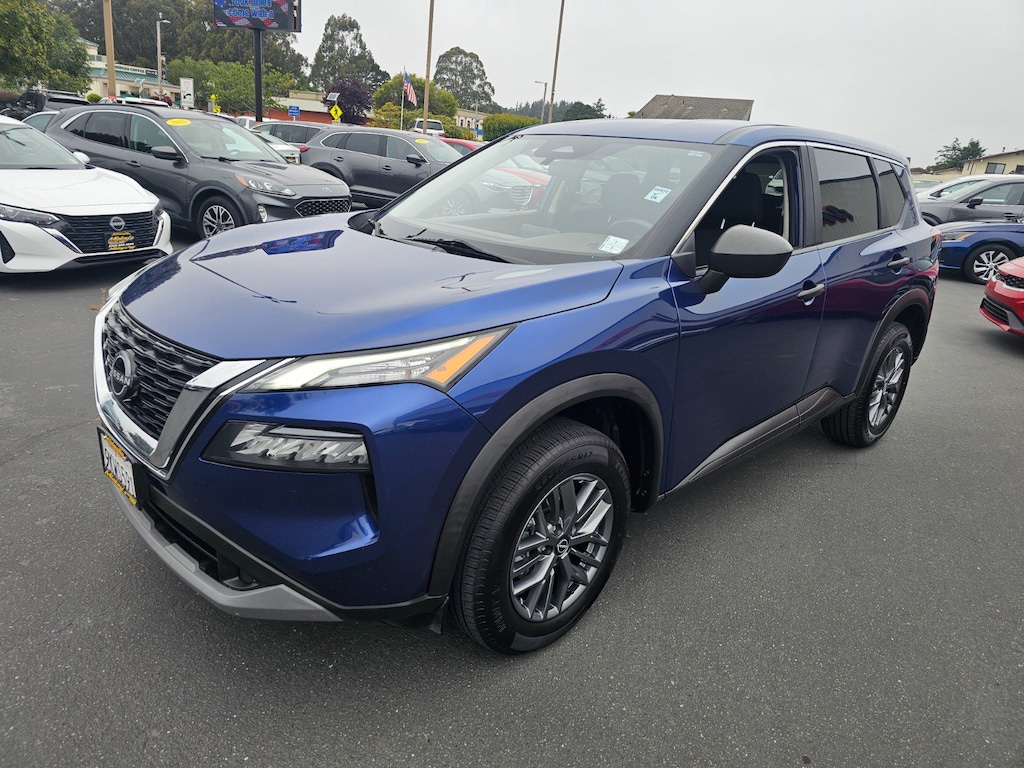 Used 2023 Nissan Rogue S SUV