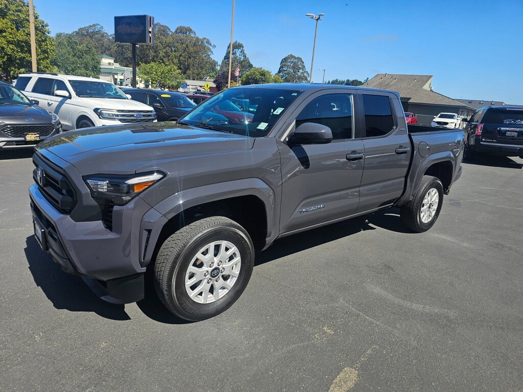 Used 2024 Toyota Tacoma SR5 Truck Double Cab
