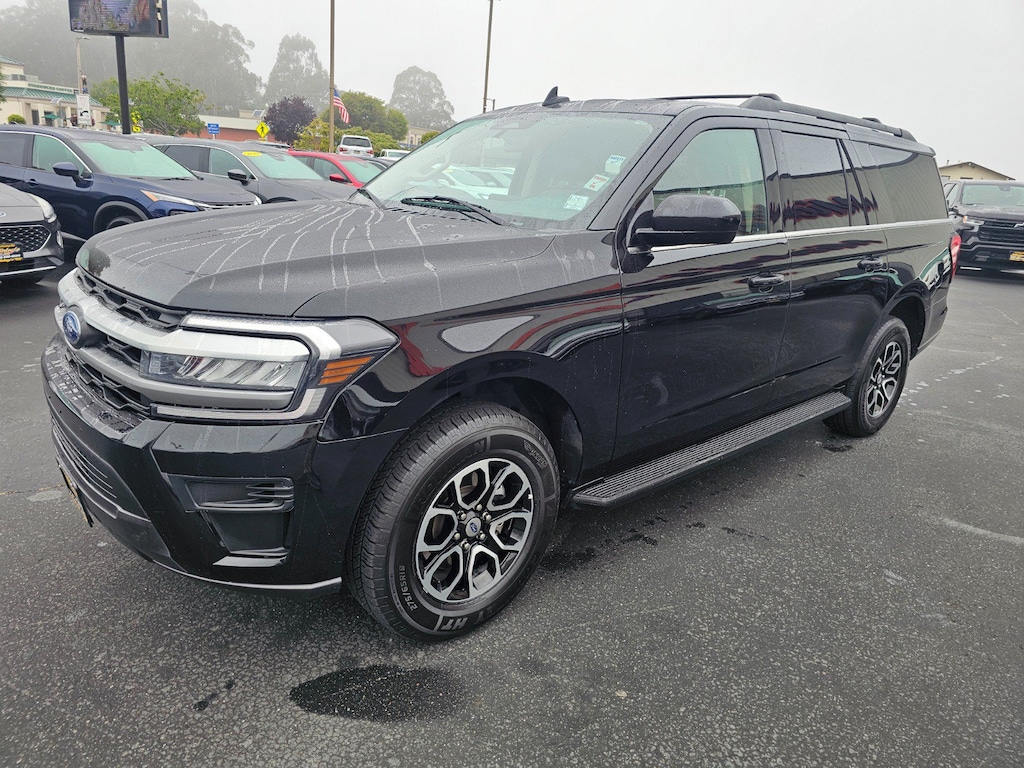 Used 2024 Ford Expedition Max XLT SUV