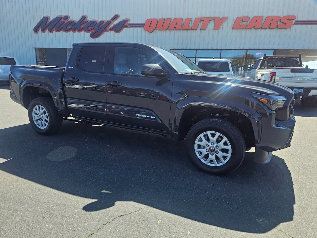 Used 2024 Toyota Tacoma SR5 Truck Double Cab