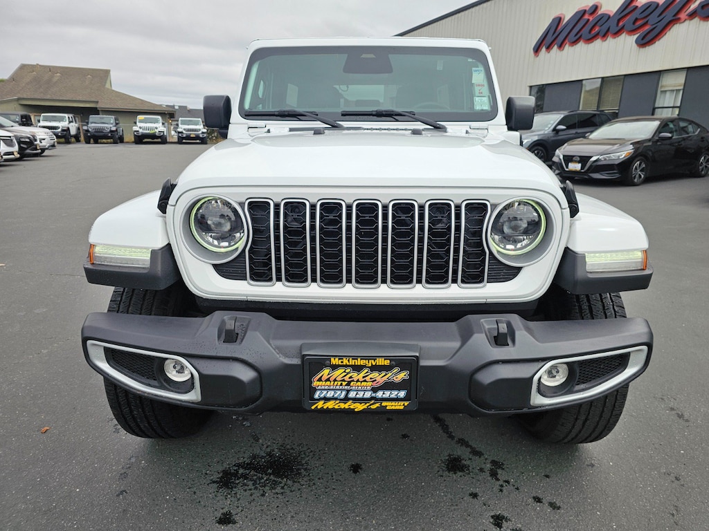 Used 2025 Jeep Wrangler 4xe Sahara SUV
