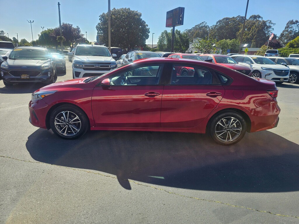 Used 2024 Kia Forte LXS Sedan