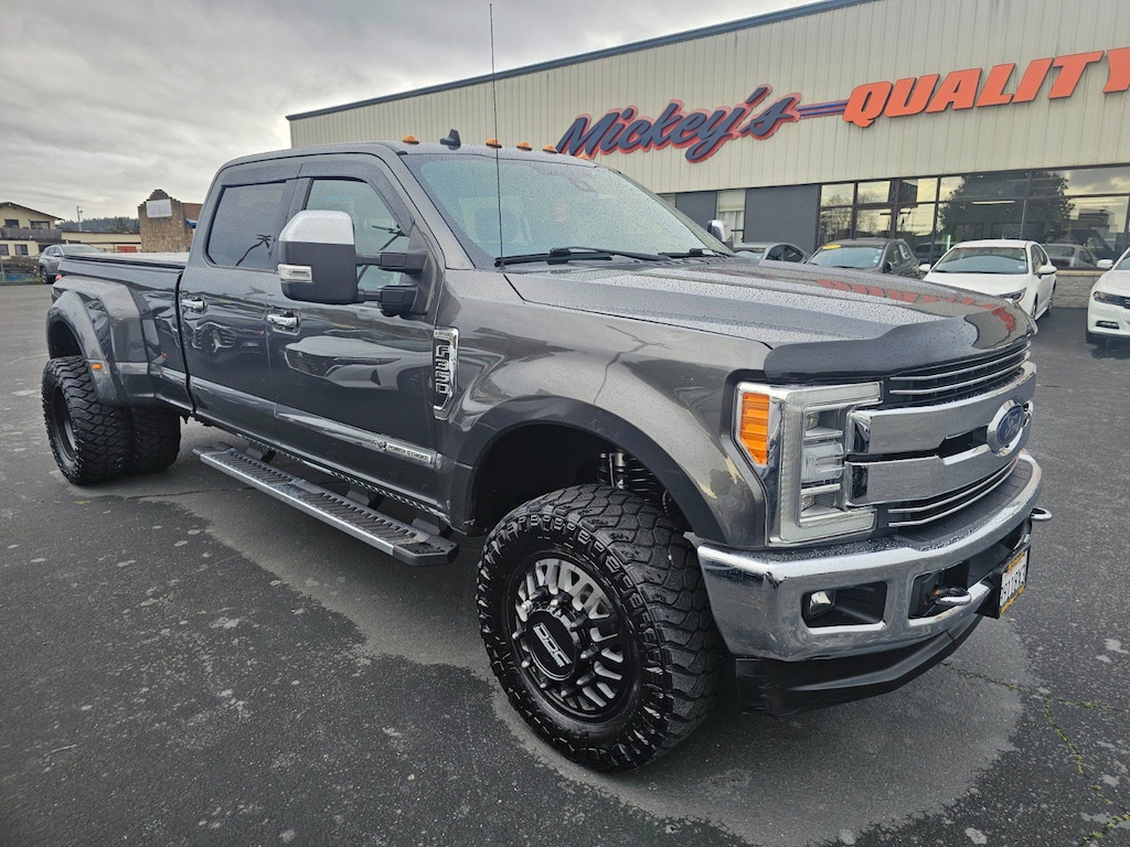 Used 2019 Ford F-350 Truck Crew Cab