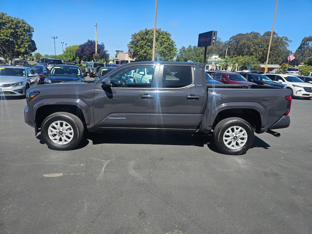 Used 2024 Toyota Tacoma SR5 Truck Double Cab